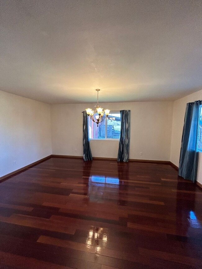 Building Photo - 52734 Reedsford Rd