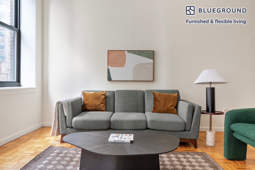 Building Photo - 85 John St