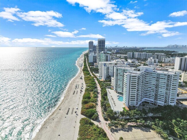 Building Photo - 7135 Collins Ave