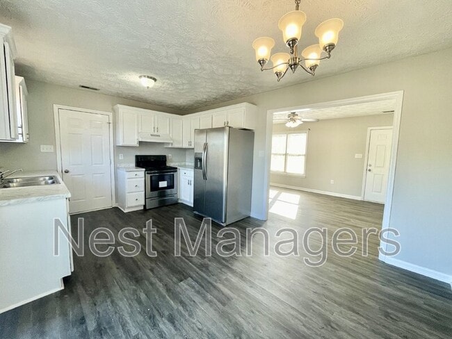 Building Photo - 184 Brandywood Ct