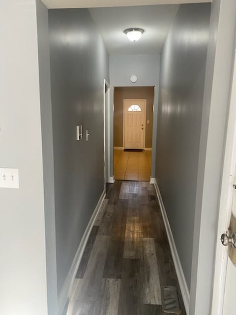 Building Photo - 4747 S Langley Ave