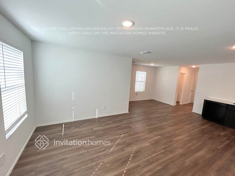 Building Photo - 3050 Wallace Wls Ct