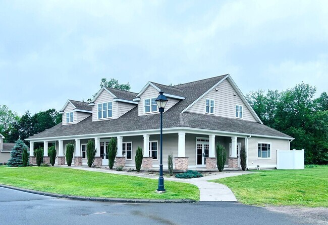 Building Photo - 309 Old Village Cir