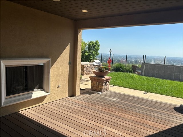 Building Photo - 2584 E Temblor Ranch Dr