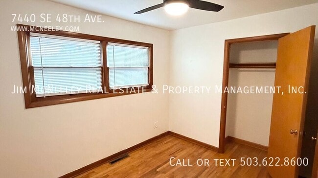 Building Photo - 7440 SE 48th Av