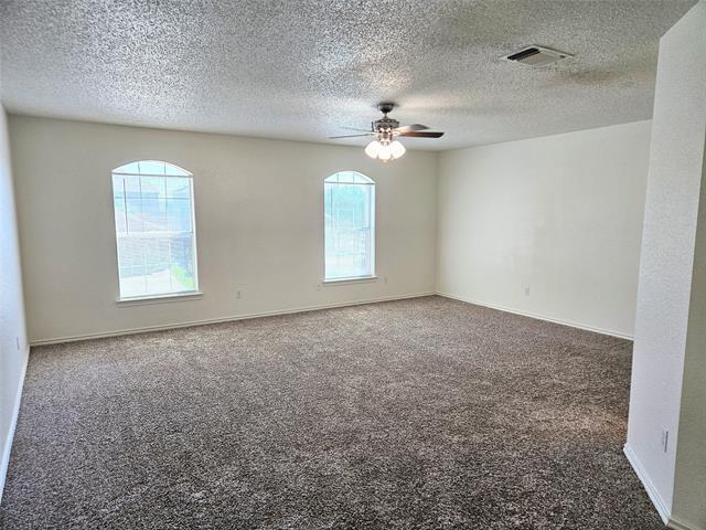 Building Photo - 8405 3 Bars Dr