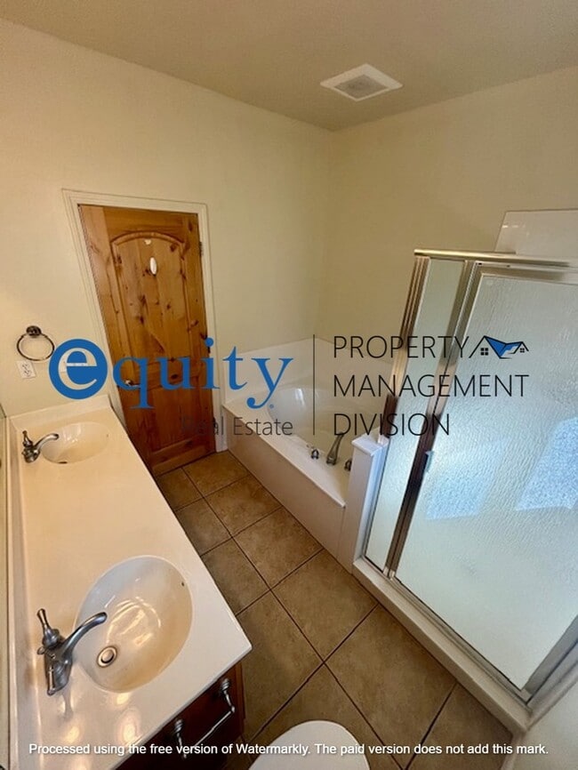 Building Photo - 1529 Arbor View Way