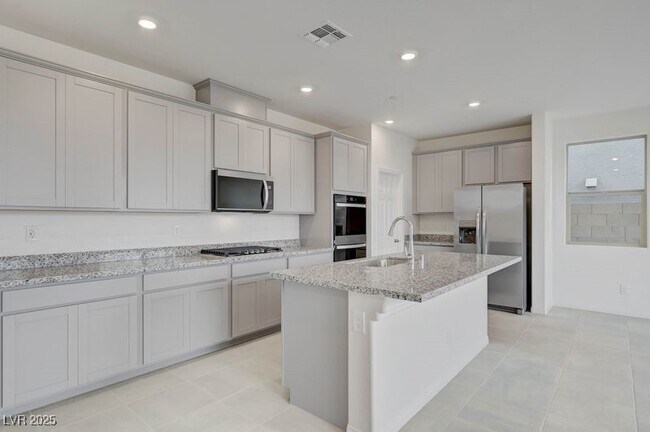 Building Photo - 1550 Rock Kestrel St