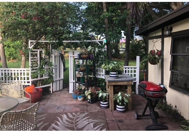 Building Photo - 4293 Island Cir