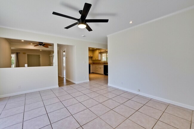 Building Photo - Single Story Gem in Saratoga! Quaint 3 BR 1.5 BA Home Ready for Occupancy with all new Air Condit...