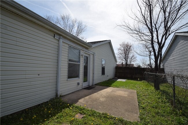 Building Photo - 207 SE 16th St