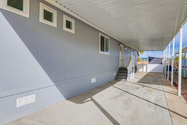 Building Photo - Manufactured Home in Casitas del Sol, 55+ Community
