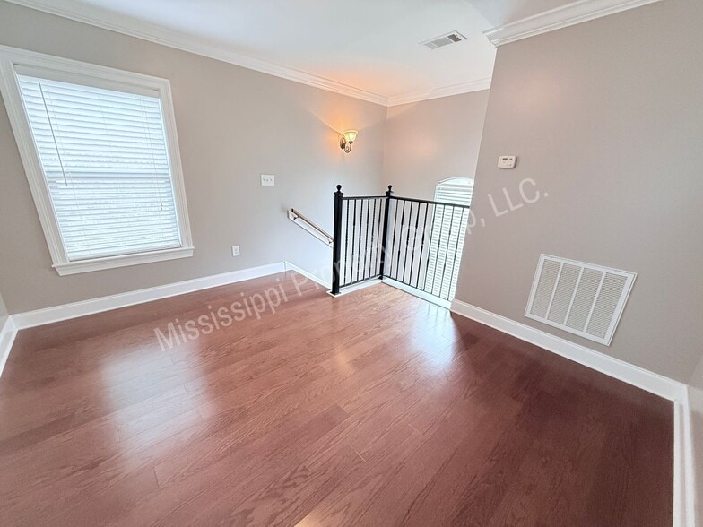 Building Photo - 157 Falls Grove Drive