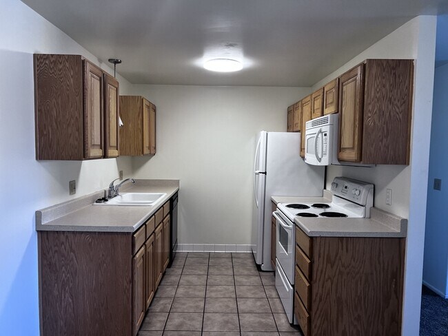 Building Photo - 4768 S Bonair St