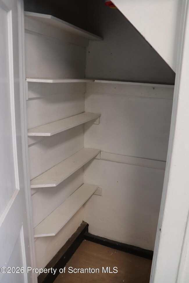 Building Photo - 712 W Lackawanna Ave