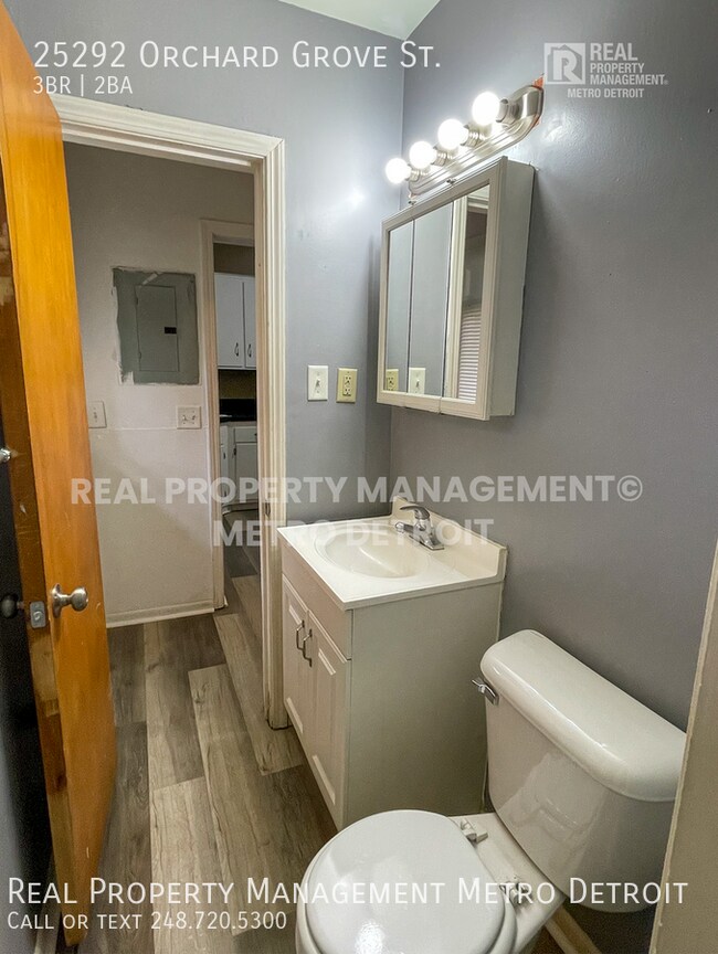 Building Photo - 25292 Orchard Grove St