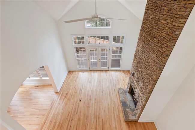 Building Photo - 3239 Mill Chase Cir SE