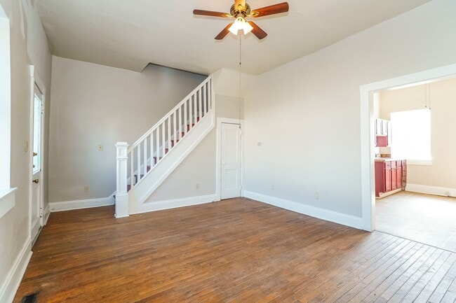 Building Photo - 20 Vernon Ave