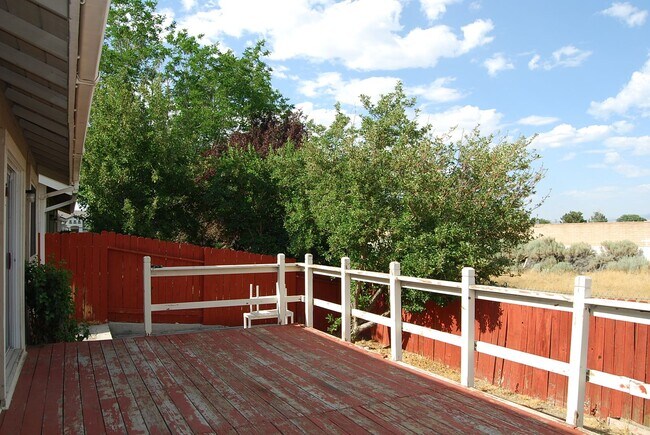 Building Photo - Adorable 3BD 2BA Home!