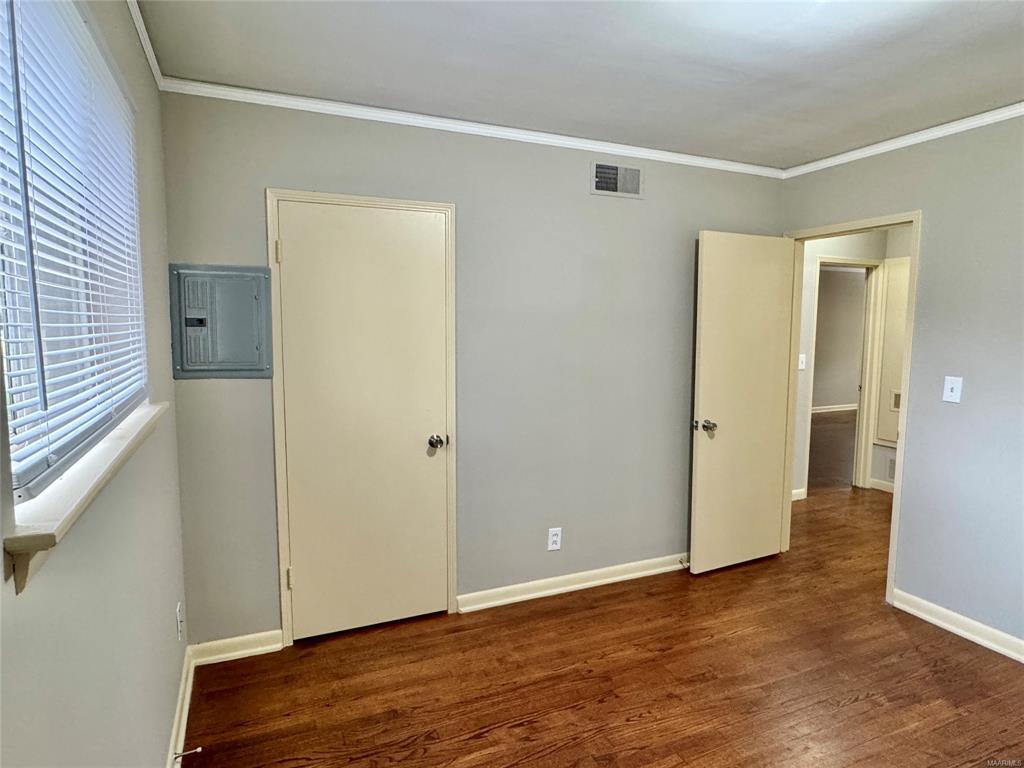 Building Photo - 320 Green Ridge Rd