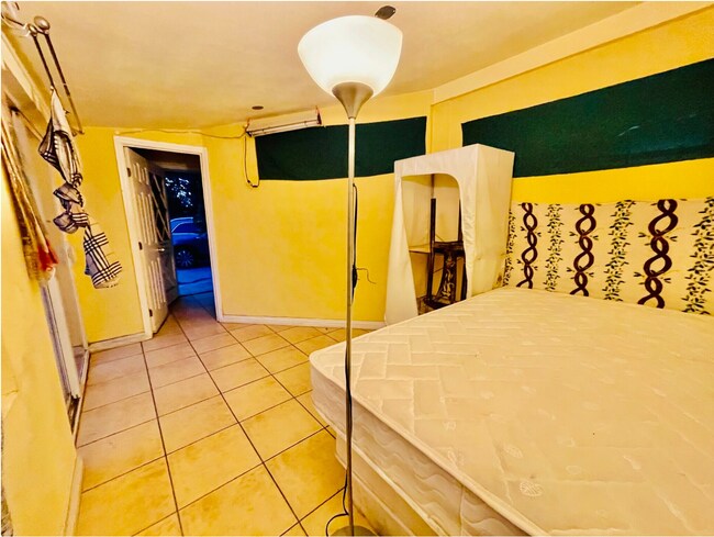 Building Photo - 4724 Santa Anita Ave