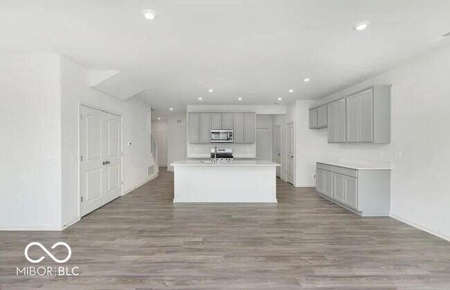 Building Photo - 3242 Arabian Ln