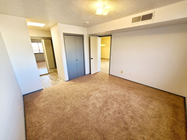 Building Photo - Coming August 11th, 2026! 2 bed 2 bath townhome! Must See!!