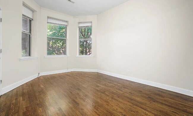 Building Photo - 4544 S Indiana Ave