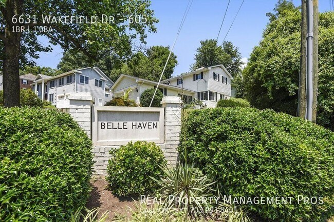 Building Photo - 6631 Wakefield Dr