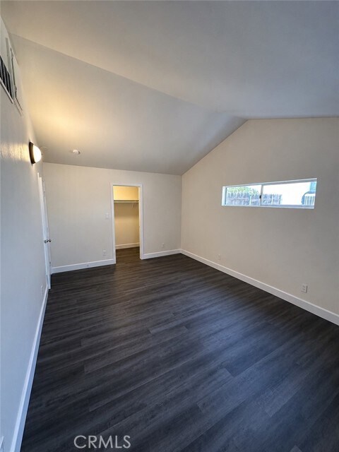 Building Photo - 454 S Rosario Ave