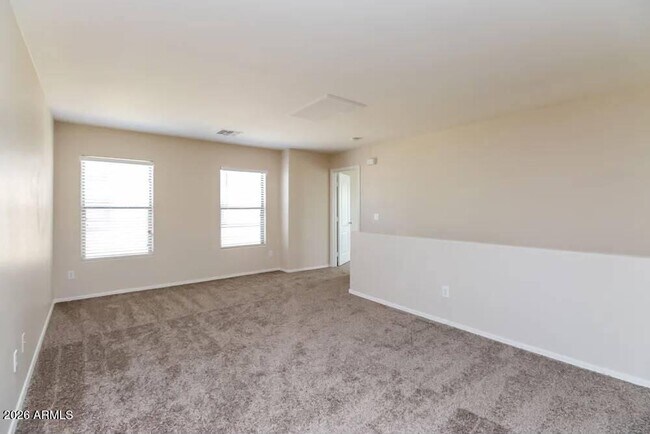 Building Photo - 7811 S 63rd Dr