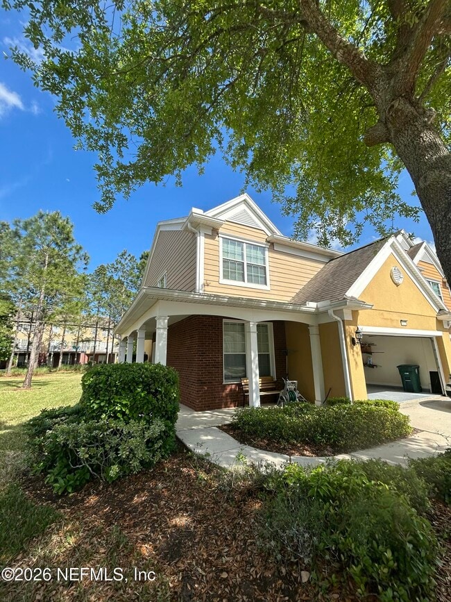 Building Photo - 4233 Clybourne Ln