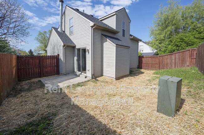 Building Photo - 772 Orlean Cir