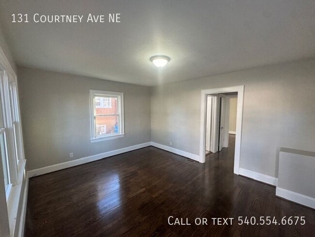 Building Photo - 131 Courtney Ave NE