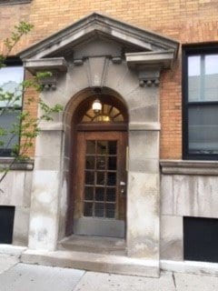 Building Photo - 1909 N Lincoln Ave