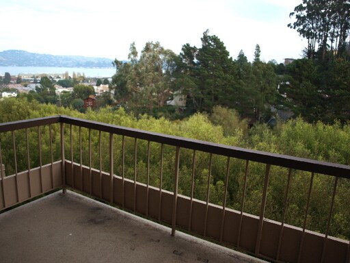 Building Photo - 24 Anchorage Rd