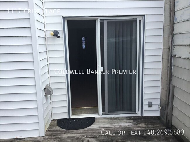 Building Photo - 1117 Crist Pl
