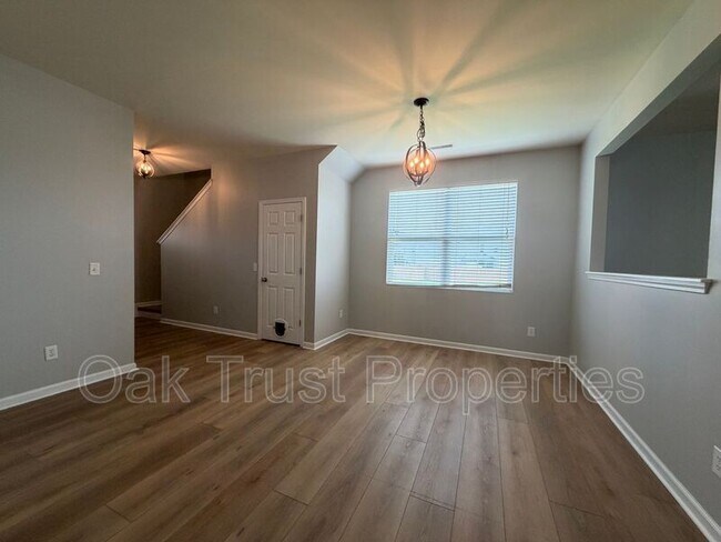 Building Photo - 701 Greymohr Ln