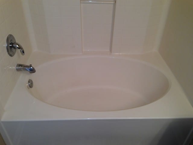 Building Photo - 103 Glenlivet Ct