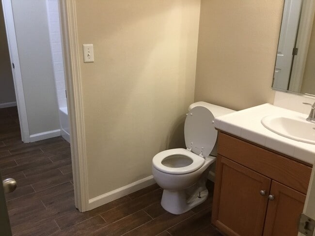 Building Photo - 7426 E Redlands Ave.