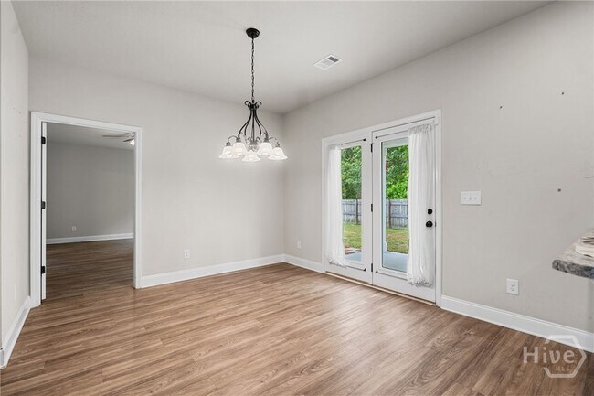 Building Photo - 211 Crosswinds Dr