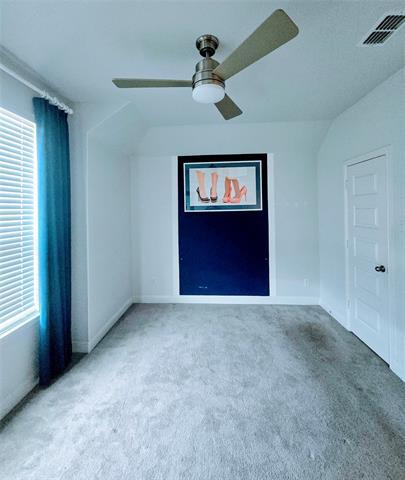 Building Photo - 260 Tallgrass Dr