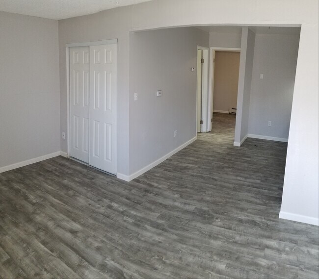 Primary Photo - 6035 Olde Wadsworth Boulevard