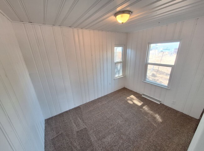 Building Photo - Spacious 5-Bedroom Home in Quiet Delta Nei...