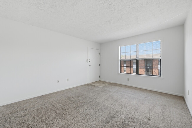 Living Room_2 - SHAWNEE TERRACE