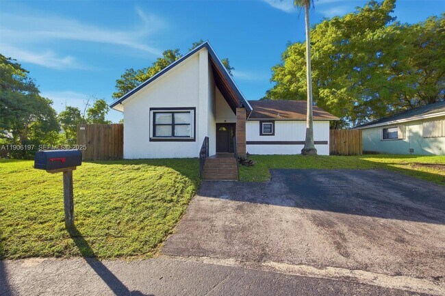 Building Photo - 13550 SW 286th Terrace