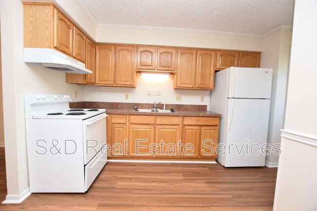 Building Photo - 3108 Ellis Ave