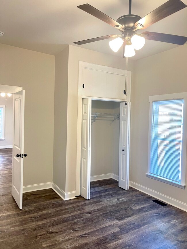 Building Photo - 113 N Patterson St