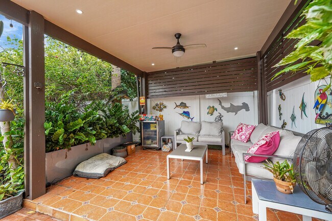 Building Photo - 3209 Norfolk St