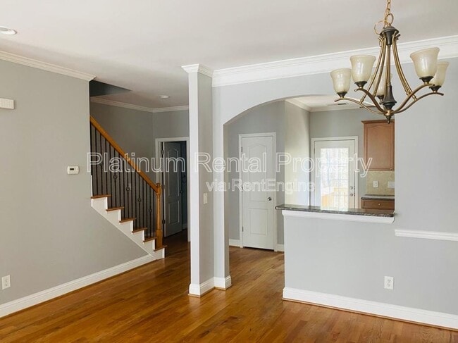 Building Photo - 11047 Lorin Way
